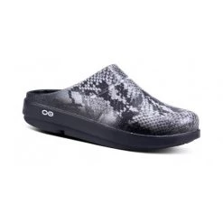 OOFOS OOcloog Limited Casual Shoes