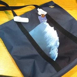 Travel Ten Tree Mobius Daily Tote